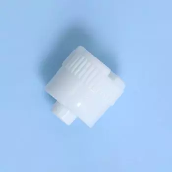 Штекерный замок, переходник, воздушный клапан, трубка для дозирования, клей, шприц, цилиндр, фитинг, ПП пластиковый концевой колпачок
