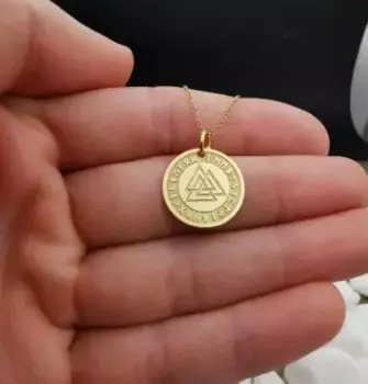 Скандинавские украшения в виде знака узла