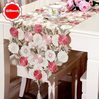 Скатерть-дорожка QiBeauty, полиэстер/хлопок, трехцветная