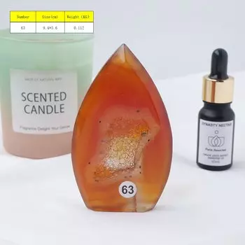 Скульптура из красного агата Runyangshi