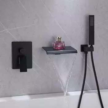 Смеситель для душа MEKKHALA Современный Золотой