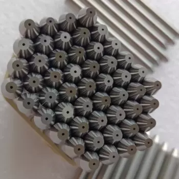 Сопло с 5 осями CNC Waterjet для мрамора режущий камень Водоструйная режущая запасная часть производитель пользовательских водоструйных абразивных насадок
