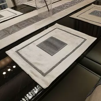 Столовый коврик BIT.FLY черный полиэстер/хлопок с стразами