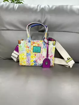 Сумка-тоут с принтом Курта Гейгера Лондона, 2024