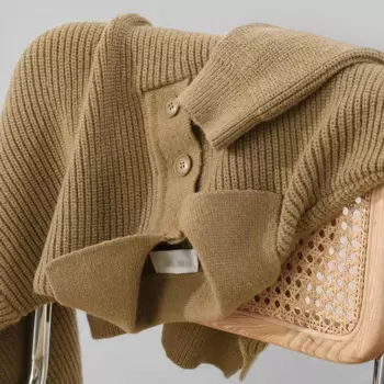 Свитер Мужской трикотажный с пуговицами и отложным воротником, на осень/зиму