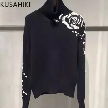 Свитер женский длинный трикотажный с вышивкой, на осень/зиму