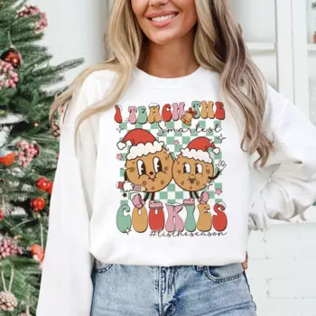 Свитшот с надписью «I Learning The Smart Cookie Tis The Season»