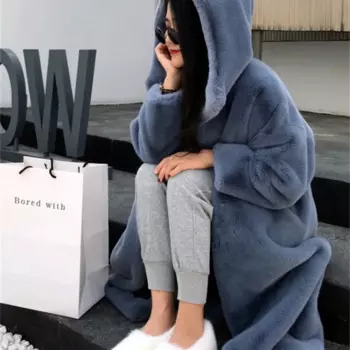 Теплое длинное пальто из искусственного меха с капюшоном, Трендовое роскошное плюшевое пальто, зимние женские куртки из кроличьего меха, утепленная свободная пушистая куртка A926