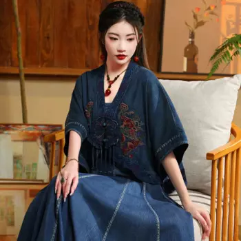 TIYIHAILEY/Новинка 2023 года; Бесплатная доставка; Китайские винтажные женские летние джинсы с коротким рукавом «летучая мышь»; Джинсовое пальто с вышивкой; Верхняя одежда