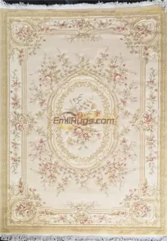 Традиционный шерстяной ковер ручной вязки во французском стиле