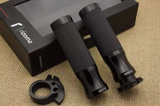 Универсальные Грипсы для руля мотоцикла CNC 7/8 ", рукоятка для мотоцикла RIZ0MA Kawasaki er6n Z750 Z800 Z1000 VERSYS 1000