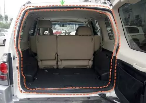 Уплотнитель PAJERO3 V70W V60W, открытие задней двери MR437186 MR437182