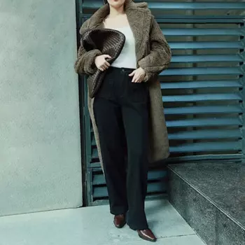 Утолщенные Свободные повседневные брюки, узкие прямые черные флисовые брюки в стиле ретро, высококлассные прямые джинсы для женщин