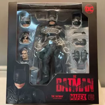 В наличии Mafex 1/12 Dc новый фильм Бэтмен Сумерки мужчин Роберт Паттинсон версия Бэтмен игрушки