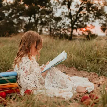 В винтажном стиле, в стиле «бохо из хлопка крючком фотосессии маленькой длинная рубашка для девочек, детская одежда с вышивкой, с рисунками платье вечернее вечерние костюмы для детских фотографий в свадебном стиле аксессуары