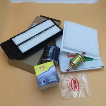 Воздушный фильтр, масляный фильтр, топливный фильтр для двигателя BYD F6 483Q 2,0 л