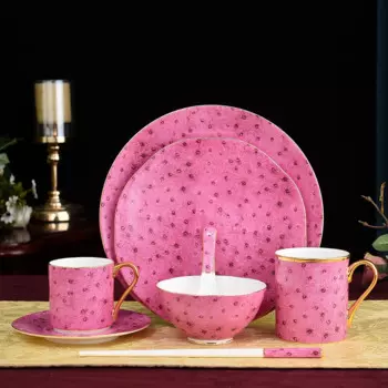 Высококачественная кухонная посуда из костяного фарфора, 8 шт., миска, тарелка, кружка, позолоченная линия, керамическая тарелка, тарелка, полная посуда, наборы посуды