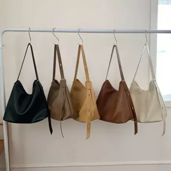 Высококачественная Женская нишевая дизайнерская сумка-тоут через плечо с большой емкостью и универсальной повседневной дорожной кросс-боди сумка-мешок