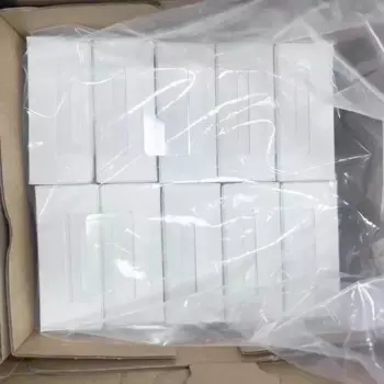 Зарядное устройство USB-C, 20 Вт, с идентификатором, с 10 в 1 коробками