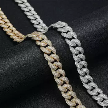 Заводская начальная подвеска Iced Out Ювелирные изделия Позолоченные VVS Муассанит Бриллианты Кубинская цепочка 3D Пользовательское имя Хип-хоп Кубинская цепочка