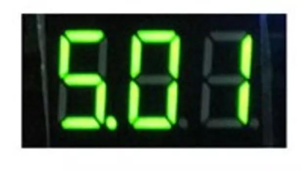 Зеленый цифровой вольтметр Megmoki LED digital