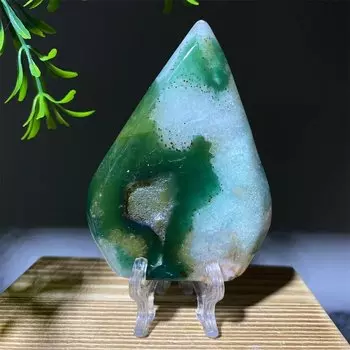 Зеленый кристалл Агат башня для дома