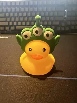 Желтая резиновая утка GSF