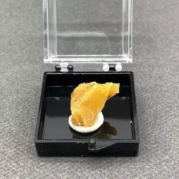 Желтый натуральный турмалин