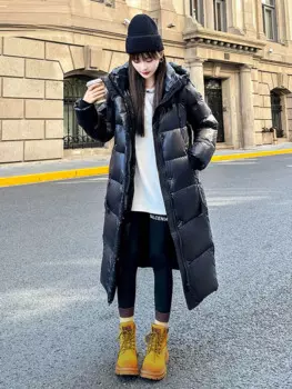 Женская длинная куртка-пуховик с капюшоном и защитой от ветра