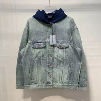 Женская джинсовая куртка с капюшоном, составного кроя