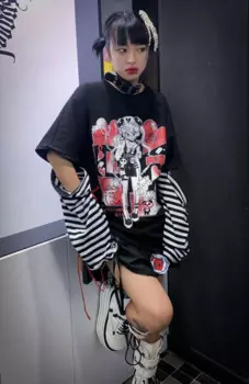 Женская футболка в полоску, с длинным рукавом