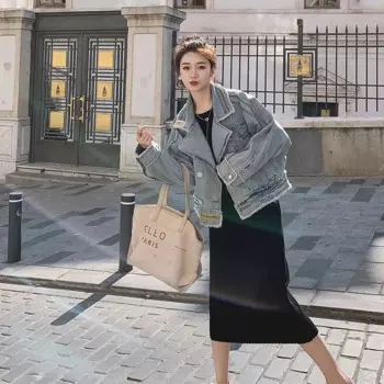 Женская короткая джинсовая куртка с отложным воротником, светло-голубая винтажная ковбойская верхняя одежда, осенняя Свободная джинсовая куртка большого размера