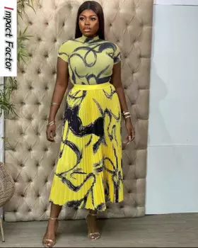 Женская плиссированная футболка миди с цветочным принтом и круглым вырезом