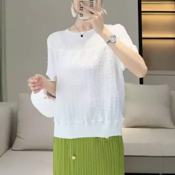 Женская плиссированная футболка с круглым вырезом и коротким рукавом