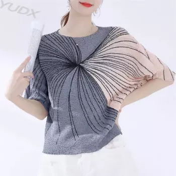 Женская плиссированная футболка с рукавом «летучая мышь»