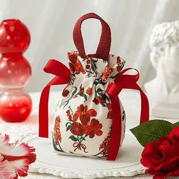 Женская подарочная сумка с цветочным принтом