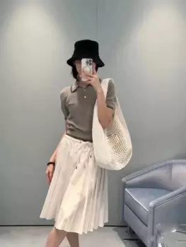 Женская рубашка-поло в студенческом стиле, модная, свободная, повседневная, простая, универсальная, вязаная футболка с коротким рукавом