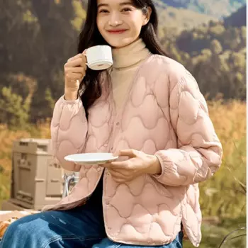 Женская Стеганая куртка, новый тонкий легкий пуховик на белом утином пуху с волнистым тиснением, Женская куртка с V-образным вырезом для осени и зимы