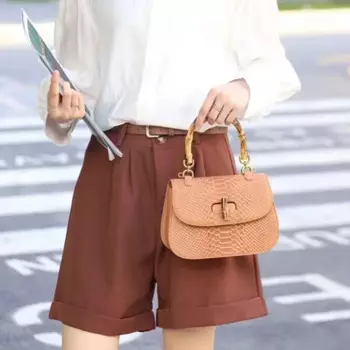 Женская сумка-тоут из натуральной кожи под змеиную кожу