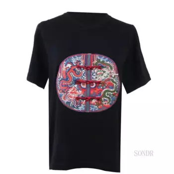 Женская трикотажная футболка с круглым вырезом и контрастной вышивкой