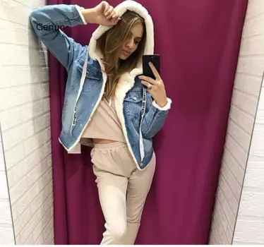 Женская зимняя джинсовая куртка с бархатным утеплителем, теплая плотная куртка с капюшоном, молодежная теплая джинсовая куртка