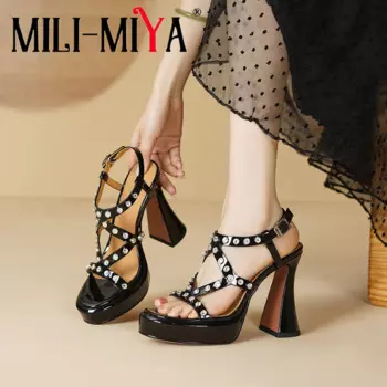 Женские босоножки из бычьей кожи на каблуках