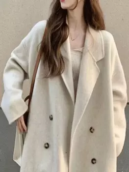 Женский двубортный плащ MIESSIAL