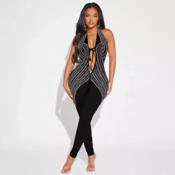 Женский комбинезон с открытой спиной, со стразами