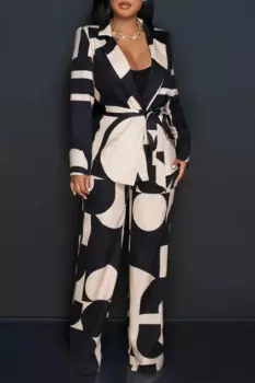 Женский костюм-двойка из блейзера и брюк, с принтом