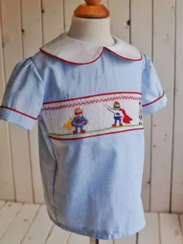 Женский летний костюм с суперменом