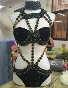 Женский модный костюм со стразами, 2018