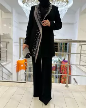 Женский роскошный костюм из блейзера и брюк