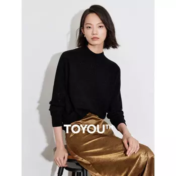 Женский шерстяной свитер с воротником-хомутом, осень 2024