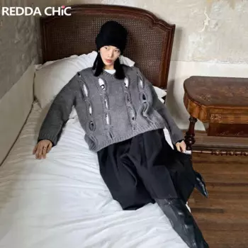 Женский свитер с V-образным вырезом, в полоску